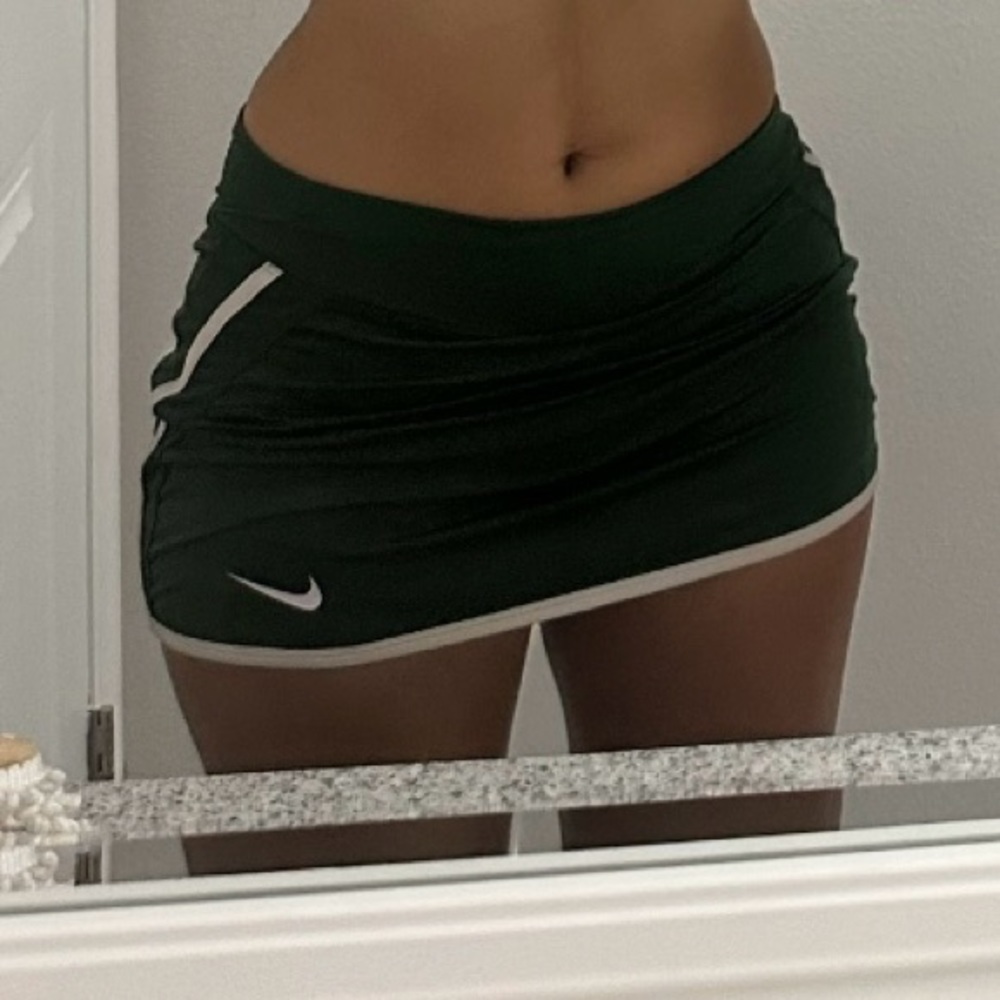 Nike y2k sporty skort💕